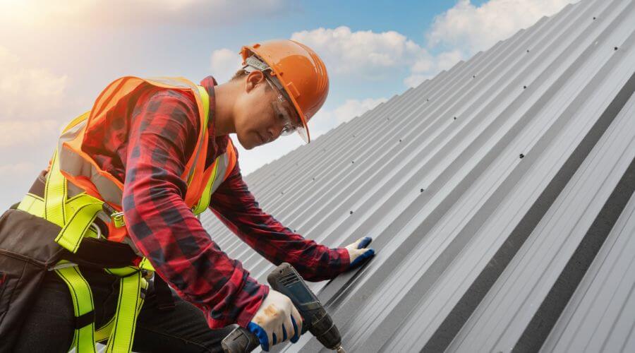 Professional Emergency Roof Repairs services in Enosburg Falls, VT